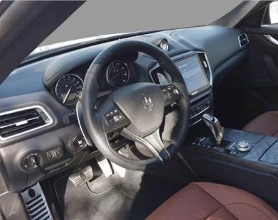 Exclusividade e Status de Prestígio - Maserati Ghibli Exclusividade e Status de Prestígio - Maserati Ghibli